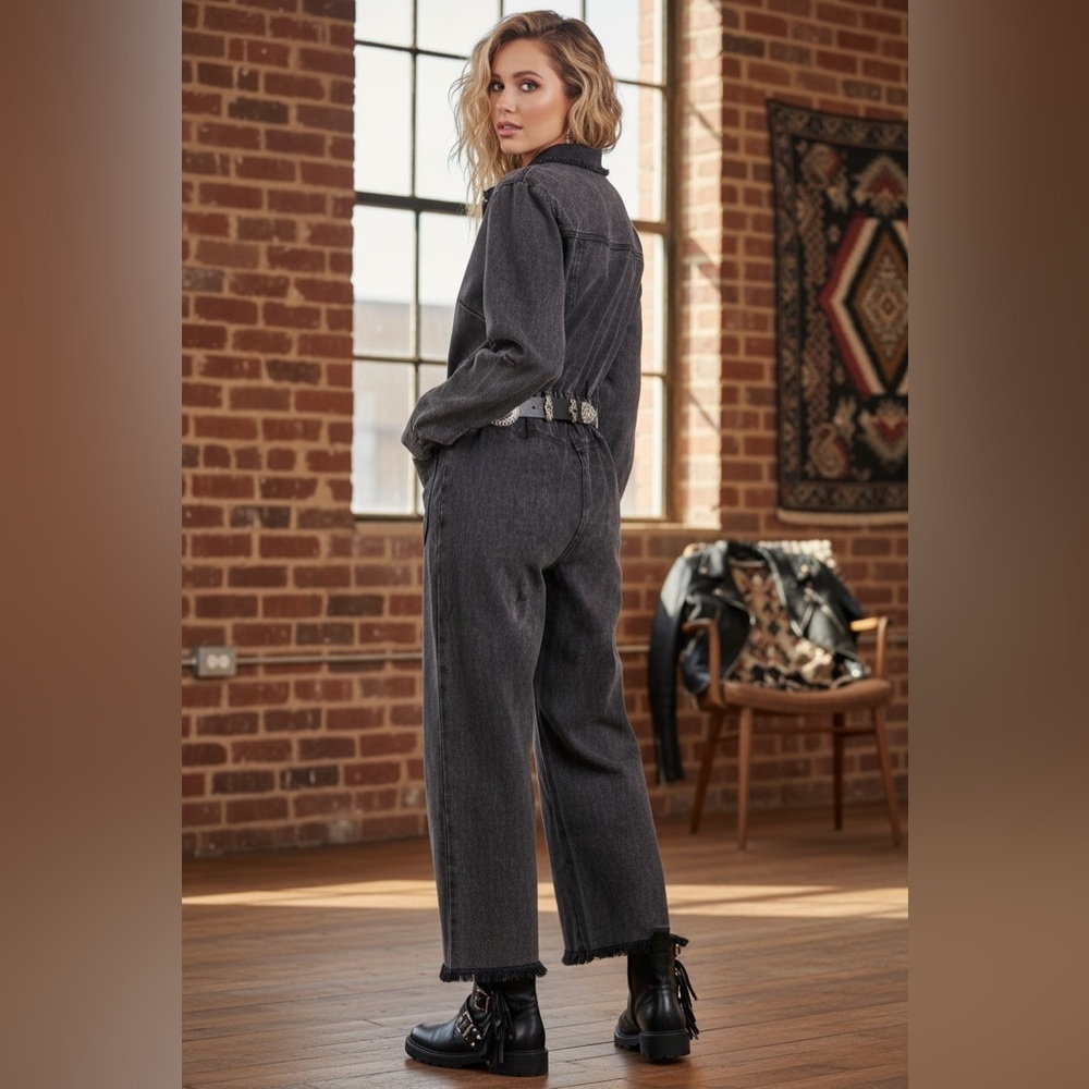 NWT UMGEE Washed Denim Black Frayed Hem Button Down Utility Jumpsuit Coveralls - Picture 4 of 6